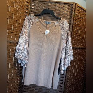 Absolutely Famous Bell Sleeve V-neck Blouse Top